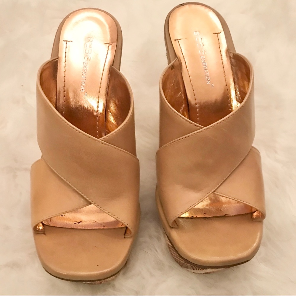 Bcbgeneration Tan Platform Wedge | Size 8.5 - image 4